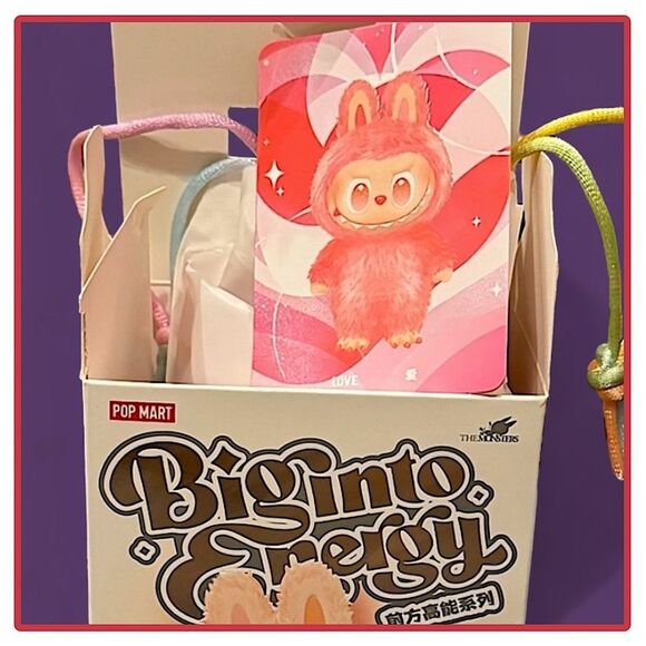 Labubu Big Into Energy - Love - Picture 15 of 16